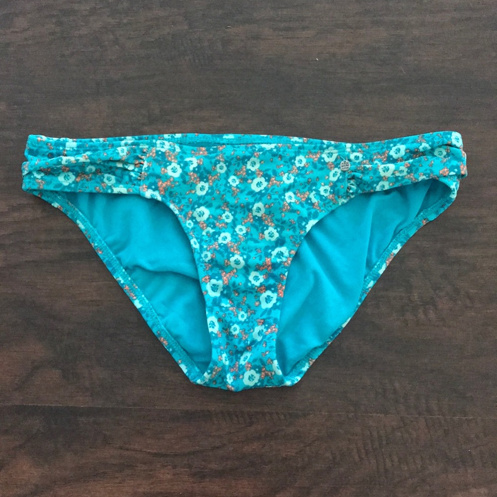 Bikini bottom